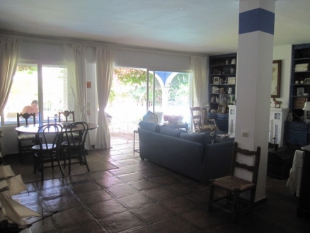 Guadalmina&nbsp;Alta&nbsp;property:&nbsp;Villa&nbsp;with&nbsp;4&nbsp;bedroom&nbsp;in&nbsp;Guadalmina&nbsp;Alta&nbsp;157401