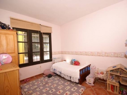 Estepona property: Estepona, Spain | Villa for sale 157408