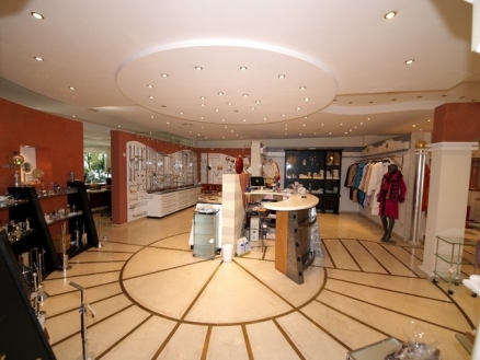 Commercial in Malaga for sale 157450