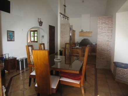 El Paraiso property: Villa for sale in El Paraiso, Malaga 157503