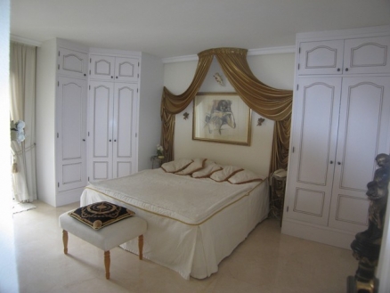Estepona property: Apartment with 2 bedroom in Estepona, Spain 157508