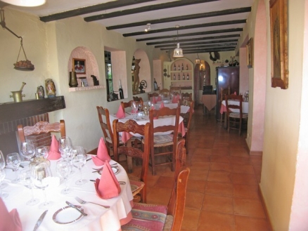 Commercial&nbsp;for&nbsp;sale&nbsp;in&nbsp;town&nbsp;157554