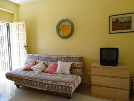 La&nbsp;Carihuela&nbsp;property:&nbsp;Studio&nbsp;for&nbsp;sale&nbsp;in&nbsp;La&nbsp;Carihuela,&nbsp;Spain&nbsp;157610