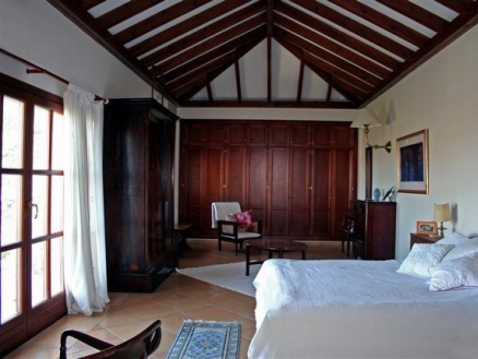Coin property: Coin Villa 157616