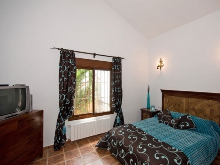 Alhaurin El Grande property: Malaga property | 4 bedroom Villa 157773