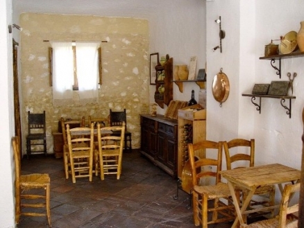 Antequera&nbsp;property:&nbsp;Antequera&nbsp;Commercial&nbsp;157822