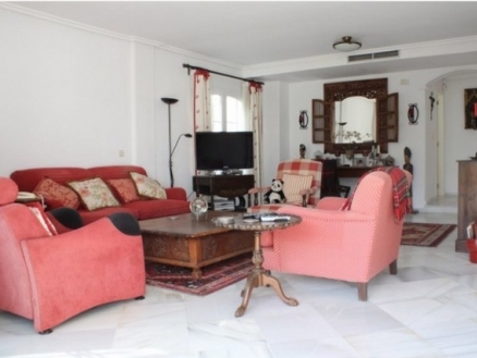 Townhome&nbsp;with&nbsp;3&nbsp;bedroom&nbsp;in&nbsp;town&nbsp;157847