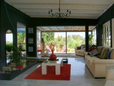 Estepona property: Villa with 3 bedroom in Estepona 157866