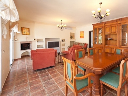 Alhaurin El Grande property: Villa for sale in Alhaurin El Grande, Spain 157872