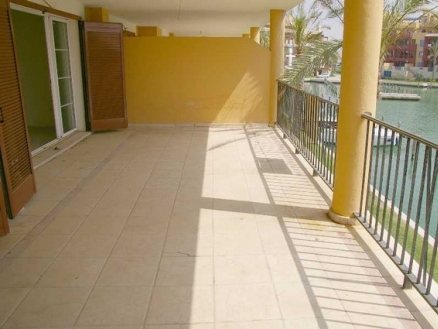 Apartment with 2 bedroom in town 157921