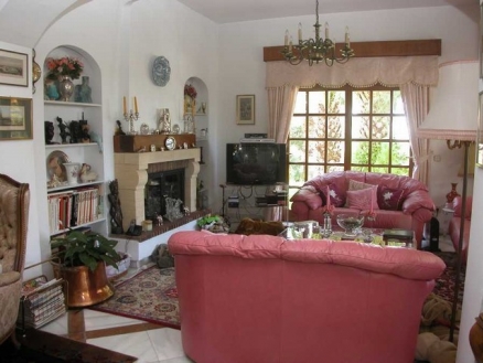 El Paraiso property: Malaga property | 4 bedroom Villa 157934
