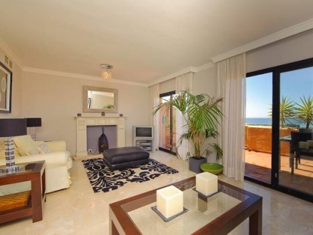 Estepona property: Apartment with 4 bedroom in Estepona, Spain 157983