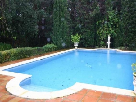 Villa&nbsp;for&nbsp;sale&nbsp;in&nbsp;town,&nbsp;Spain&nbsp;157997