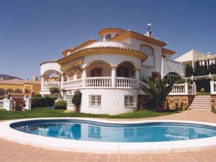 Villa&nbsp;for&nbsp;sale&nbsp;in&nbsp;town&nbsp;158013