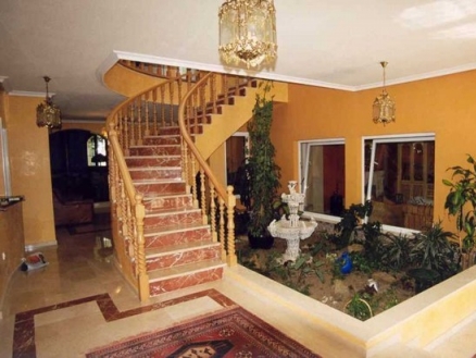 Villa&nbsp;with&nbsp;4&nbsp;bedroom&nbsp;in&nbsp;town,&nbsp;Spain&nbsp;158013