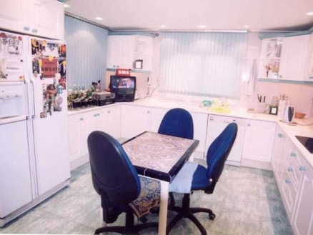 Estepona property: Apartment for sale in Estepona, Malaga 158015