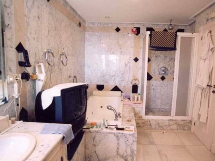Estepona property: Malaga property | 4 bedroom Apartment 158015