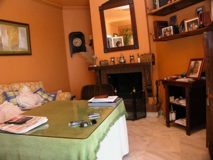 Townhome&nbsp;with&nbsp;4&nbsp;bedroom&nbsp;in&nbsp;town&nbsp;158036