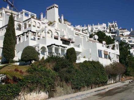 Benahavis&nbsp;property:&nbsp;Apartment&nbsp;with&nbsp;2&nbsp;bedroom&nbsp;in&nbsp;Benahavis&nbsp;158088