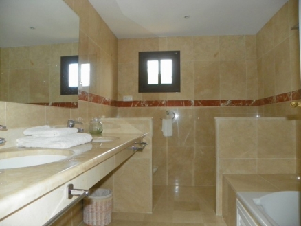 Malaga&nbsp;property&nbsp;|&nbsp;3&nbsp;bedroom&nbsp;Apartment&nbsp;158131