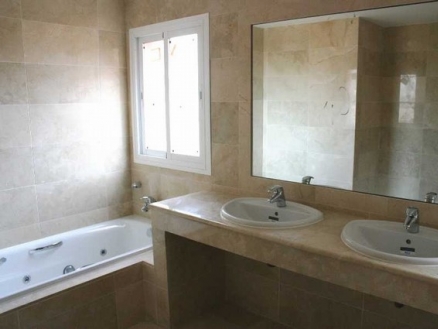 Coin property: Malaga property | 4 bedroom Villa 158199