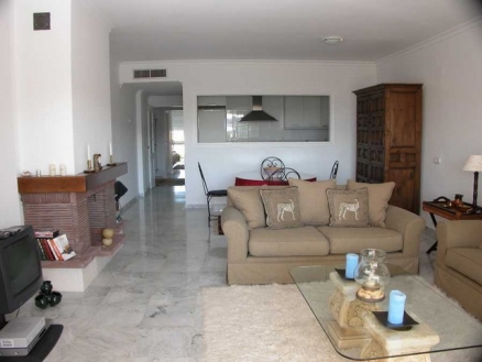 Alhaurin El Grande property: Apartment with 2 bedroom in Alhaurin El Grande, Spain 158243