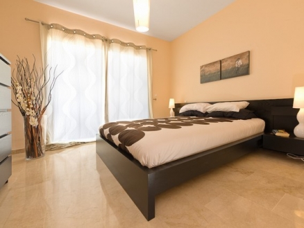 Estepona property: Apartment for sale in Estepona, Malaga 158262