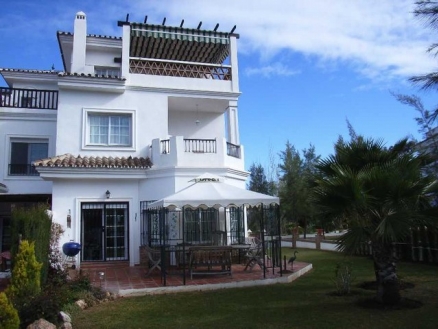 Alhaurin&nbsp;De&nbsp;La&nbsp;Torre&nbsp;property:&nbsp;Townhome&nbsp;for&nbsp;sale&nbsp;in&nbsp;Alhaurin&nbsp;De&nbsp;La&nbsp;Torre&nbsp;158327