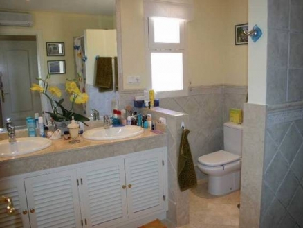 town&nbsp;Apartment&nbsp;158353