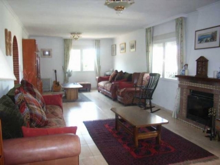 Alhaurin El Grande property: Villa with 5 bedroom in Alhaurin El Grande, Spain 158455