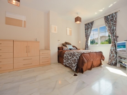 Malaga&nbsp;property&nbsp;|&nbsp;4&nbsp;bedroom&nbsp;Townhome&nbsp;158530