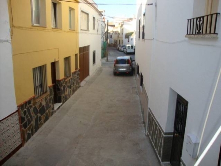 Coin property: Townhome for sale in Coin 158562