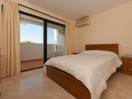 Estepona property: Apartment with 3 bedroom in Estepona, Spain 158565