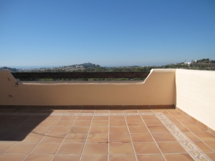 Benahavis property: Apartment with 2 bedroom in Benahavis, Spain 158594