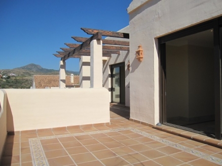 Benahavis property: Apartment in Malaga for sale 158594