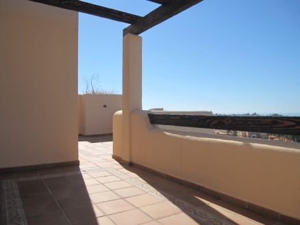 Benahavis property: Malaga property | 2 bedroom Apartment 158594