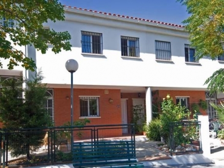 Alhaurin El Grande property: Townhome for sale in Alhaurin El Grande 158610