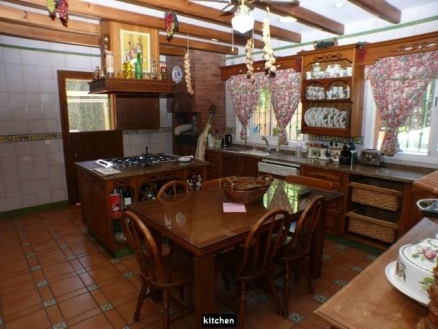 Villa&nbsp;for&nbsp;sale&nbsp;in&nbsp;town,&nbsp;Cadiz&nbsp;158625