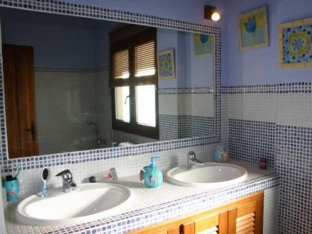 Coin property: Malaga property | 3 bedroom Villa 158690