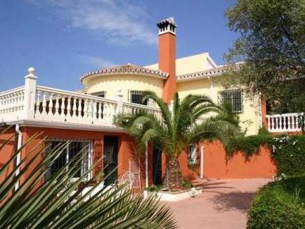 Alhaurin&nbsp;De&nbsp;La&nbsp;Torre&nbsp;property:&nbsp;Villa&nbsp;for&nbsp;sale&nbsp;in&nbsp;Alhaurin&nbsp;De&nbsp;La&nbsp;Torre&nbsp;158721