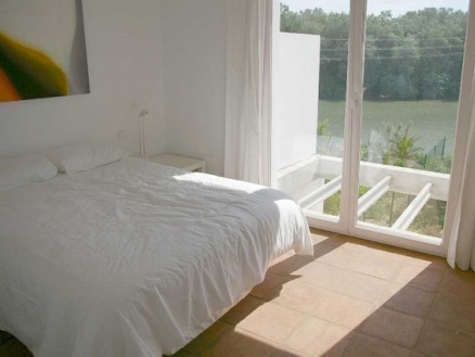 Guadiaro&nbsp;property:&nbsp;Villa&nbsp;for&nbsp;sale&nbsp;in&nbsp;Guadiaro,&nbsp;Cadiz&nbsp;158762