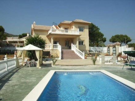 Alhaurin&nbsp;De&nbsp;La&nbsp;Torre&nbsp;property:&nbsp;Villa&nbsp;for&nbsp;sale&nbsp;in&nbsp;Alhaurin&nbsp;De&nbsp;La&nbsp;Torre&nbsp;158790