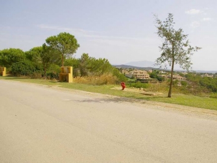 Land&nbsp;with&nbsp;bedroom&nbsp;in&nbsp;town&nbsp;158815