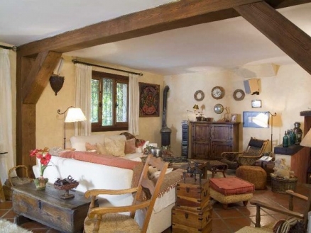 Villa&nbsp;for&nbsp;sale&nbsp;in&nbsp;town,&nbsp;Spain&nbsp;158921