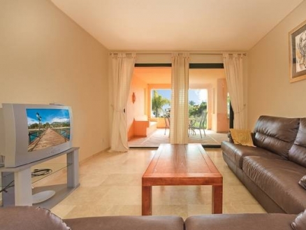 Estepona property: Apartment with 2 bedroom in Estepona 158935