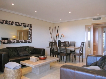 Estepona property: Apartment with 2 bedroom in Estepona, Spain 159063