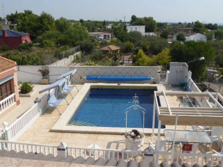 Villa for sale in town 160298