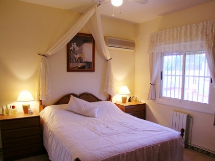 Villa with 4 bedroom in town, Spain 160302