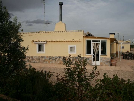 Villa for sale in town 160374