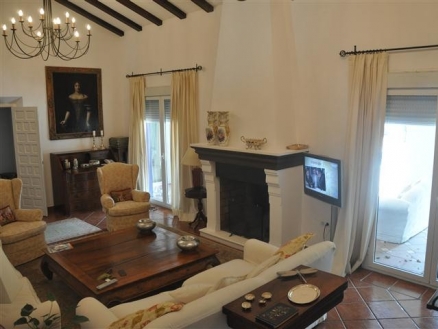 Sotogrande&nbsp;property:&nbsp;Villa&nbsp;with&nbsp;6&nbsp;bedroom&nbsp;in&nbsp;Sotogrande,&nbsp;Spain&nbsp;161080